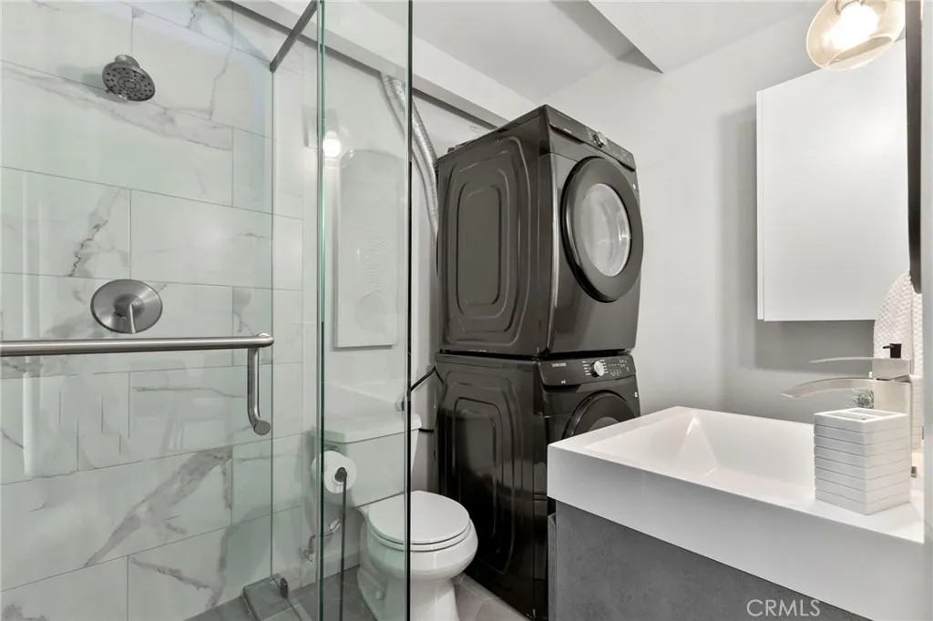 Additional image 29 of 941 W Hawthorn St Unit 9, San Diego, CA 92101