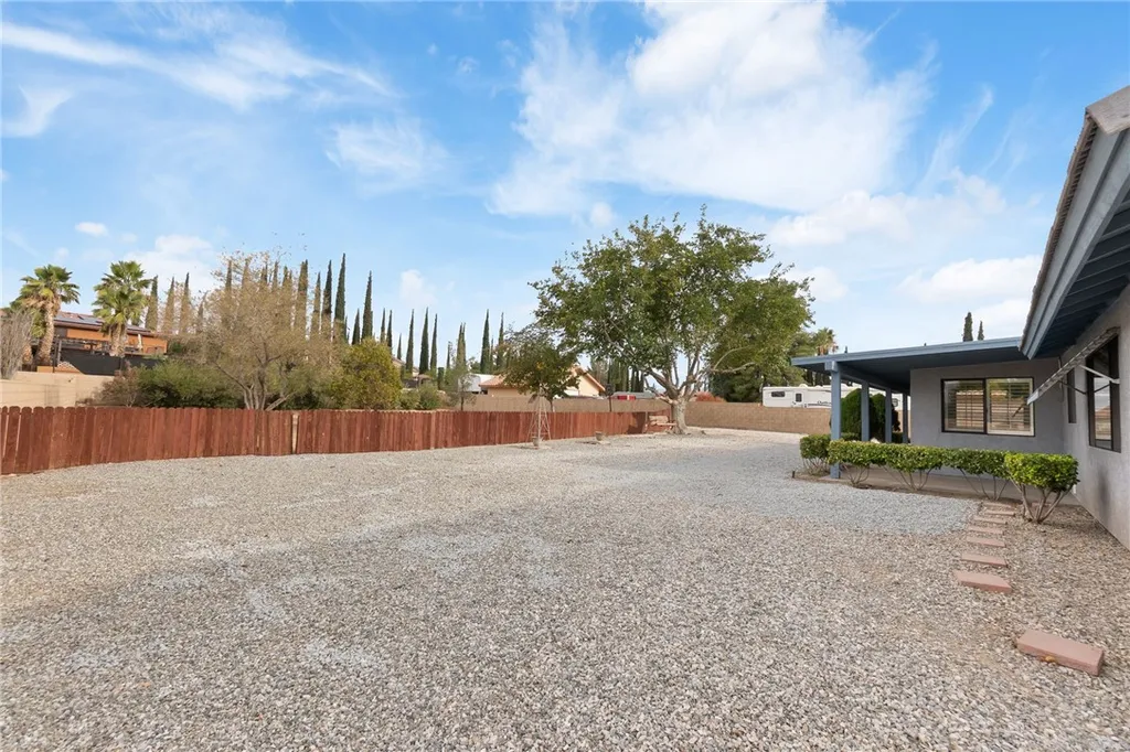Additional image 52 of 13441 Rincon Rd, Apple Valley, CA 92308