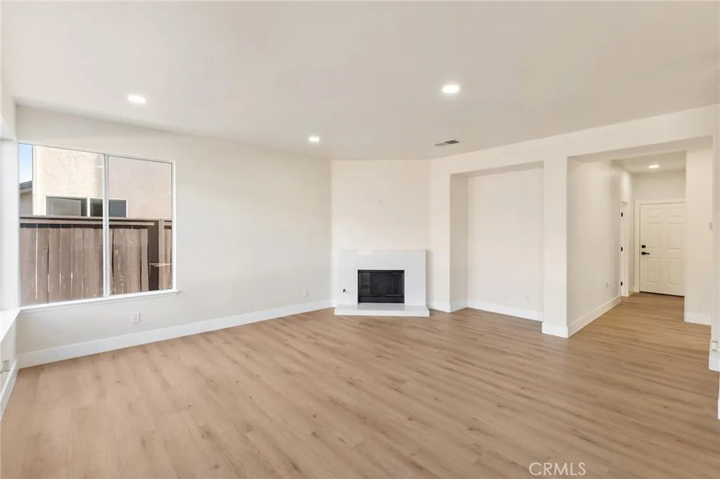 Additional image 80 of 1015 E Deerfield St, Ontario, CA 91761