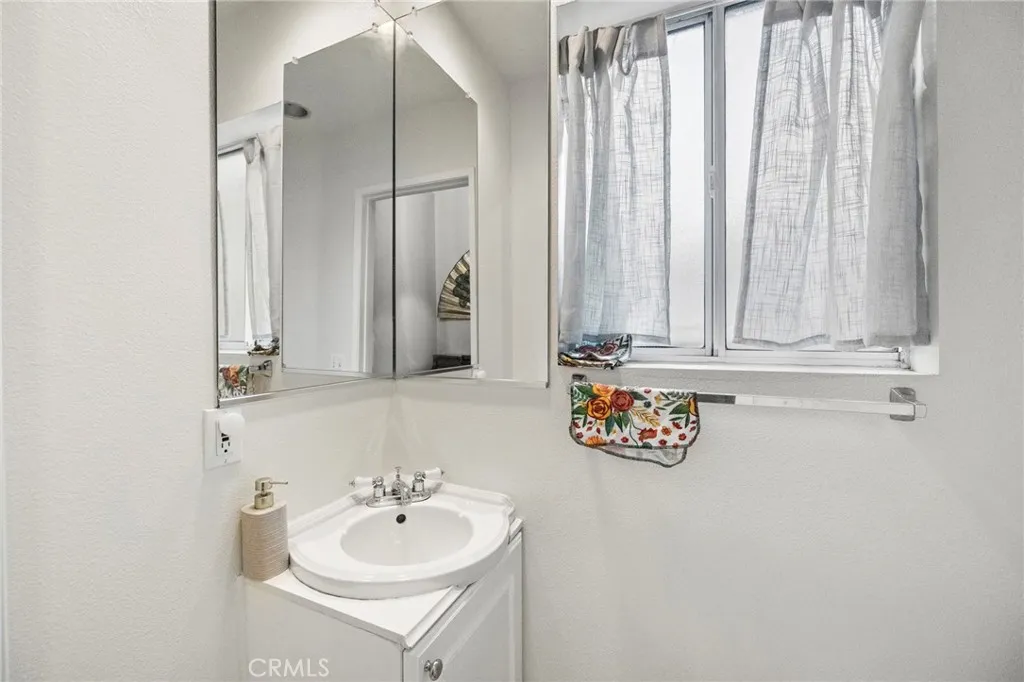 Additional image 21 of 1232 Mission Pl, Duarte, CA 91010