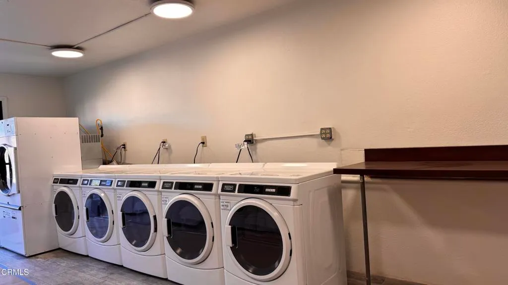 Additional image 69 of 1450 Locust Avenue Unit 425, Long Beach, CA 90813