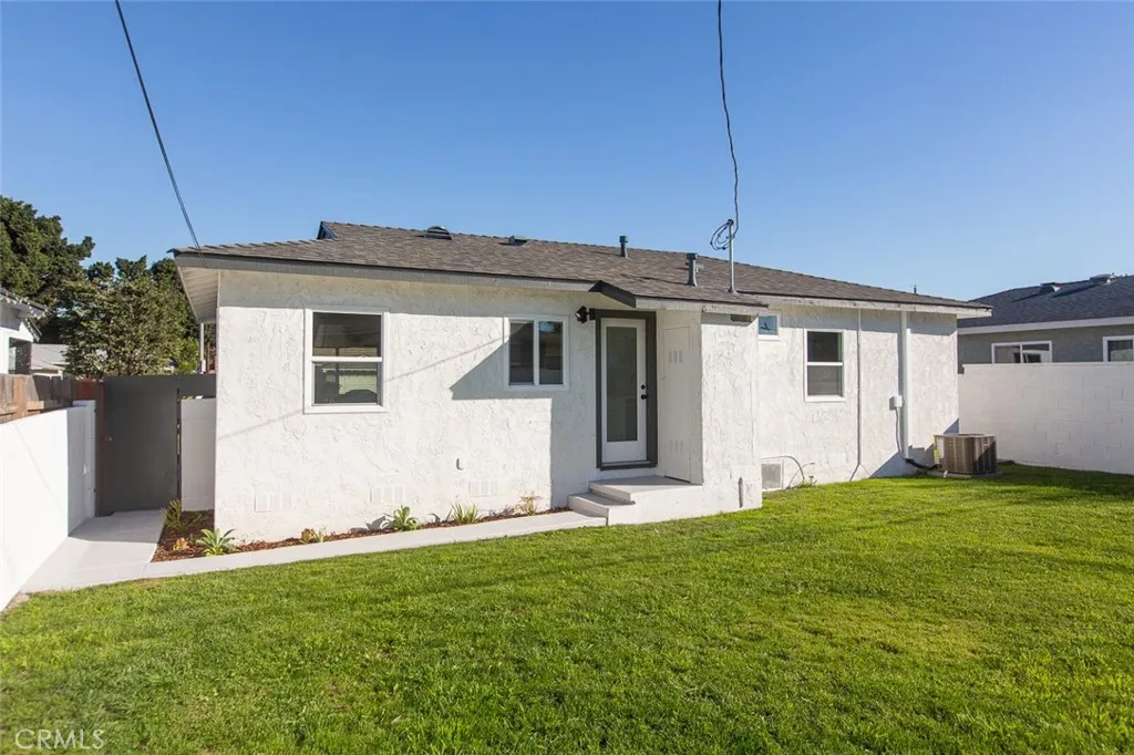 Additional image 36 of 425 S Cliveden Avenue, Compton, CA 90220