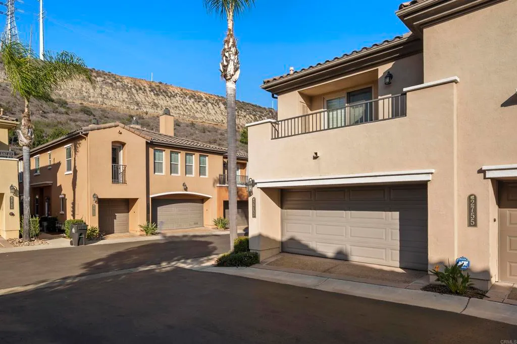 Additional image 69 of 2753 Bellezza Dr, San Diego, CA 92108