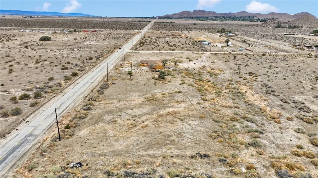 Additional image 21 of 18227 E Avenue Q, Palmdale, CA 93591