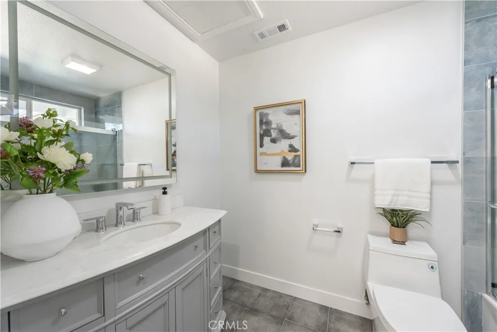 Additional image 51 of 39 Cape Cod, Irvine, CA 92620