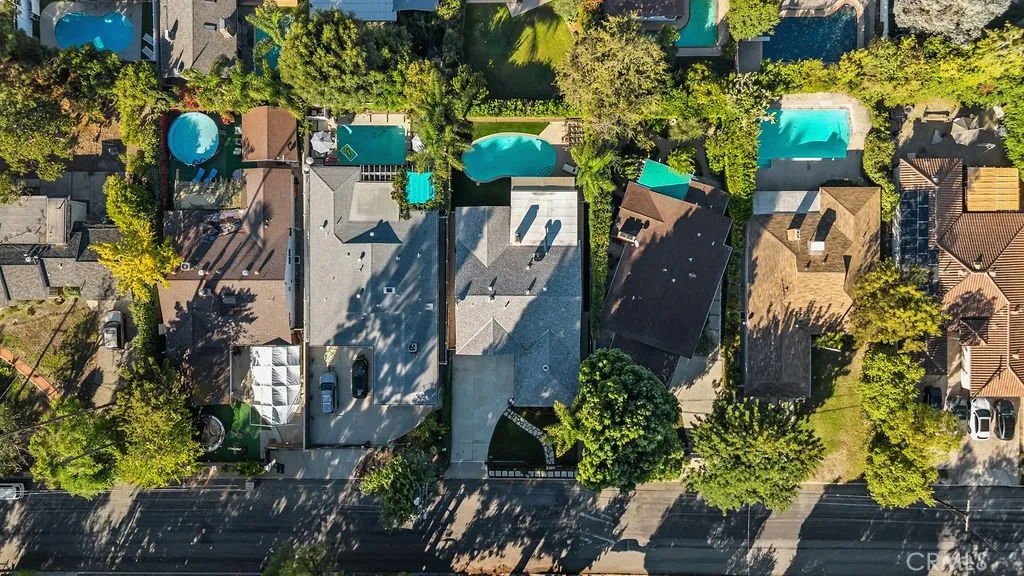 Additional image 141 of 5725 Rhodes Avenue, Valley Village, CA 91607