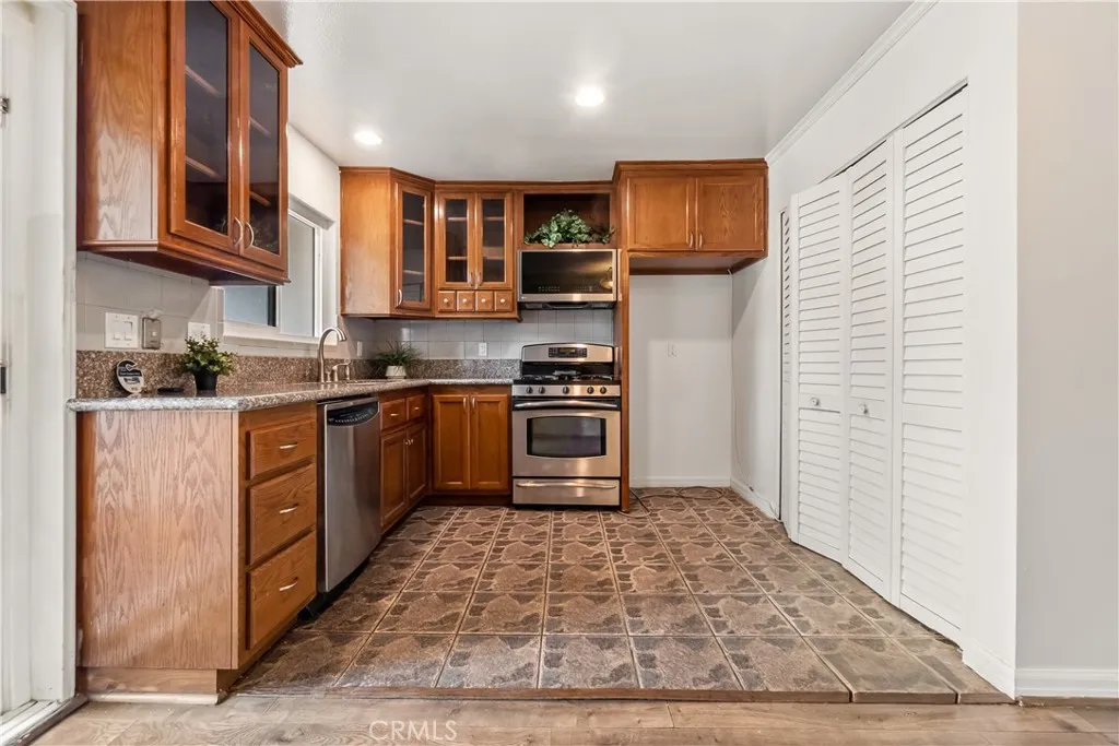 Additional image 45 of 23550 S Western Ave. Unit B, Harbor City, CA 90710