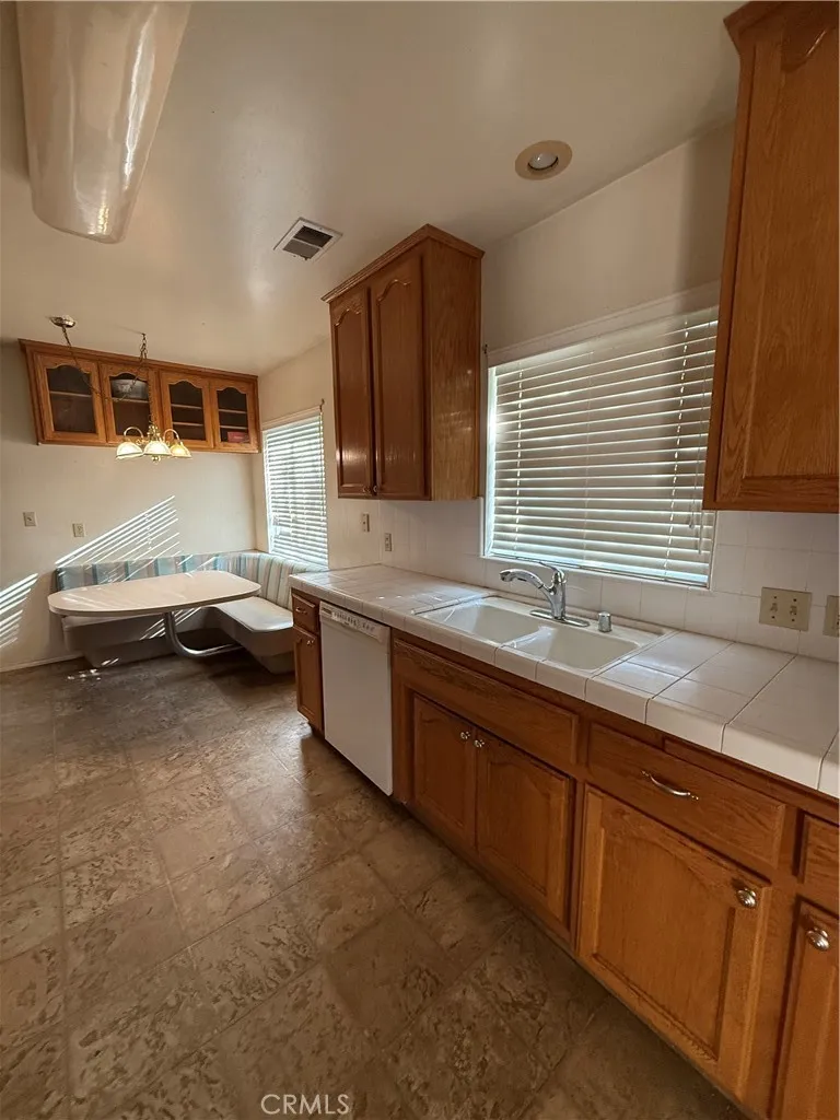 Additional image 12 of 2104 Watson Street, Bakersfield, CA 93308