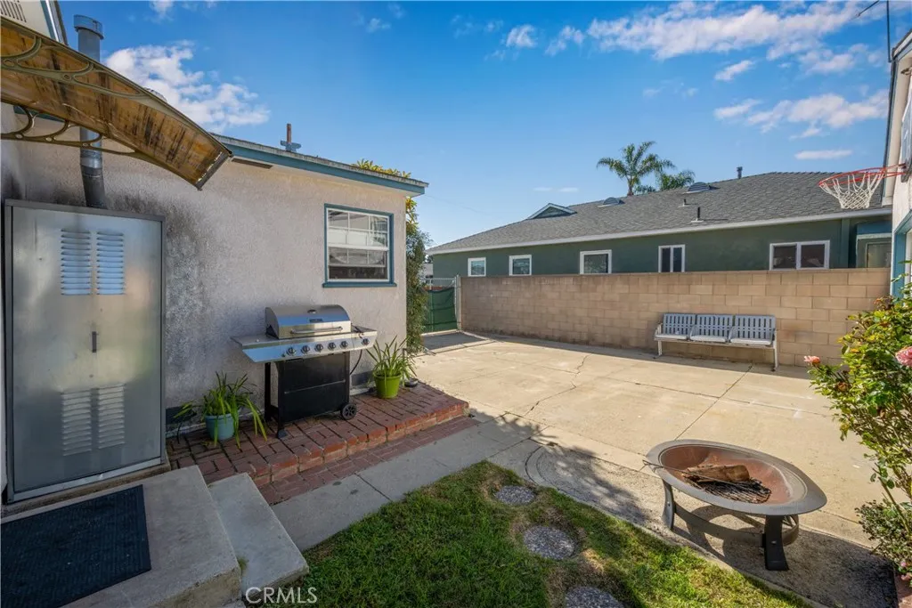 Additional image 83 of 5815 E Oxholm St, Long Beach, CA 90808