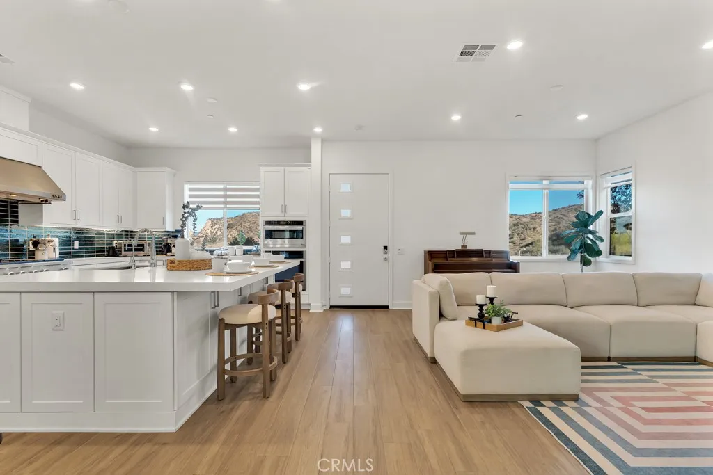 Additional image 49 of 27144 Skyland Way, Valencia, CA 91381