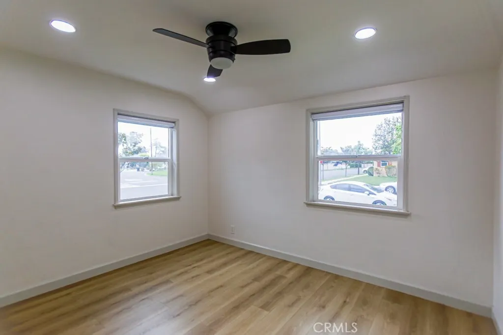 Additional image 11 of 702 N Pine, Anaheim, CA 92805