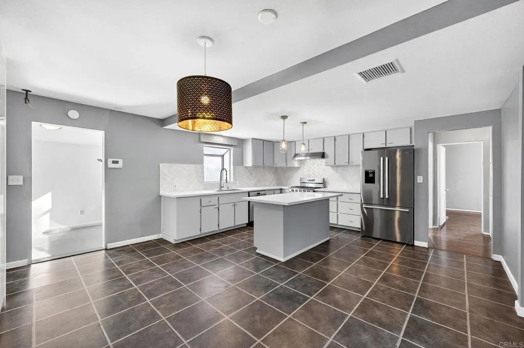 Additional image 7 of 7680 Seneca Place, La Mesa, CA 91942