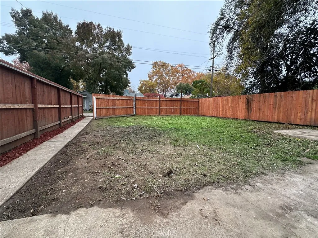 828 W 23rd Street, Merced, CA 95340