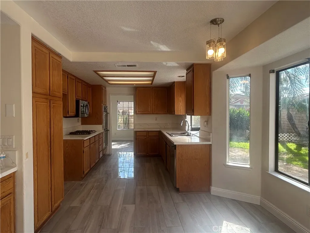 Additional image 37 of 15585 Nueces Court, Moreno Valley, CA 92551