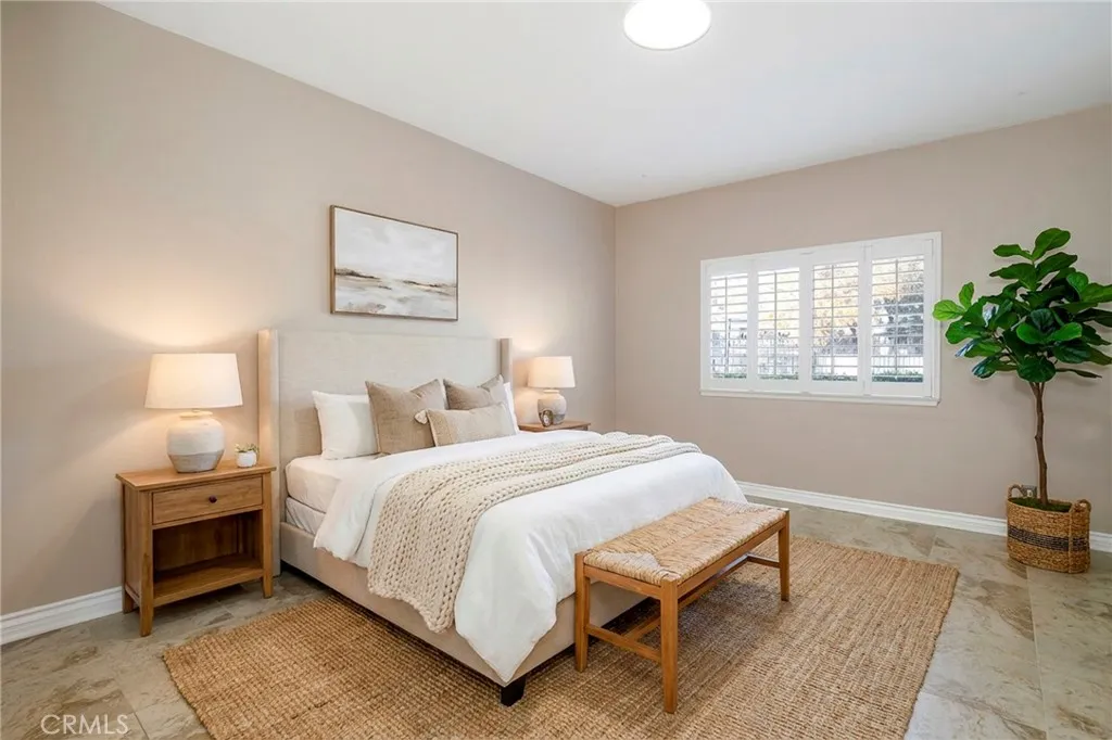 Additional image 12 of 27614 Susan Beth Way Unit F, Saugus, CA 91350