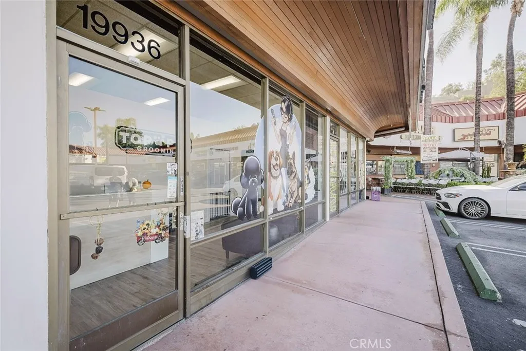 Additional image 8 of 19936 Ventura Boulevard, Woodland Hills, CA 91364