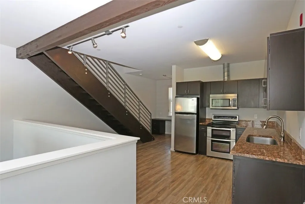 Additional image 20 of 1759 Fulton St, Fresno, CA 93721