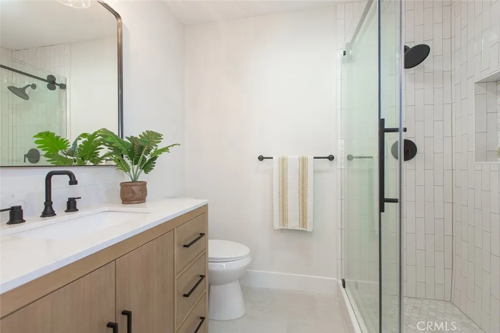 Additional image 85 of 417 W Leeside St, Glendora, CA 91741