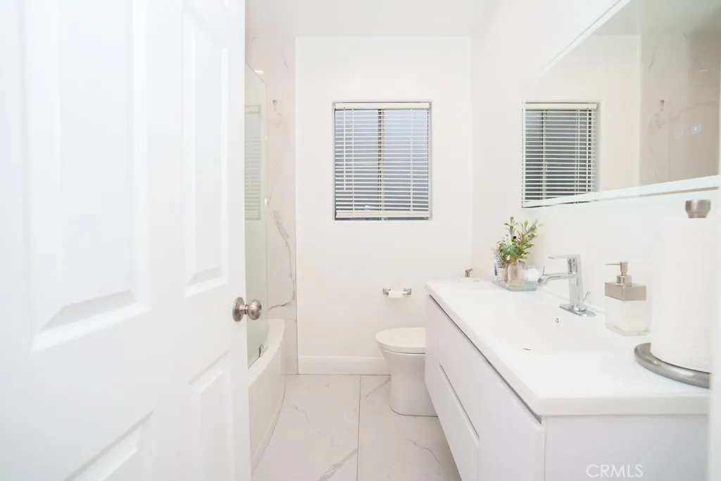 Additional image 35 of 15500 Chatsworth Street, , CA 91345