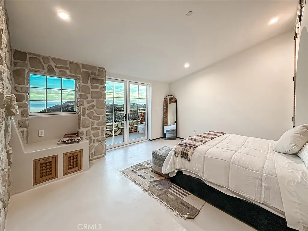 Additional image 49 of 33239 Mulholland Highway, Malibu, CA 90265