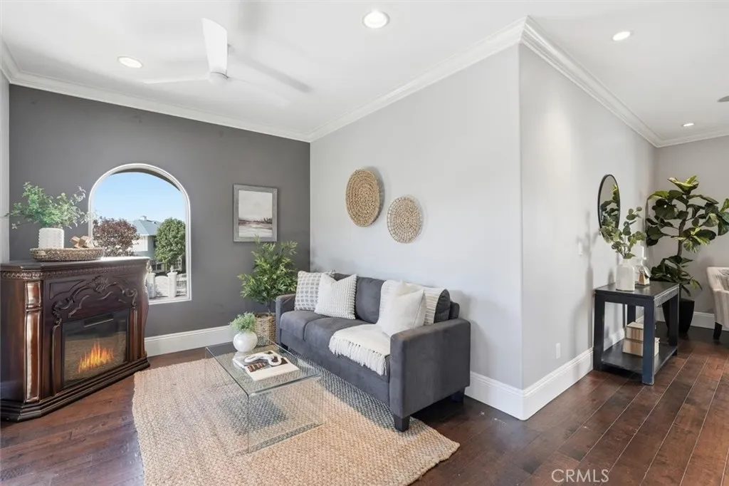 Additional image 73 of 5433 E The Toledo, Long Beach, CA 90803