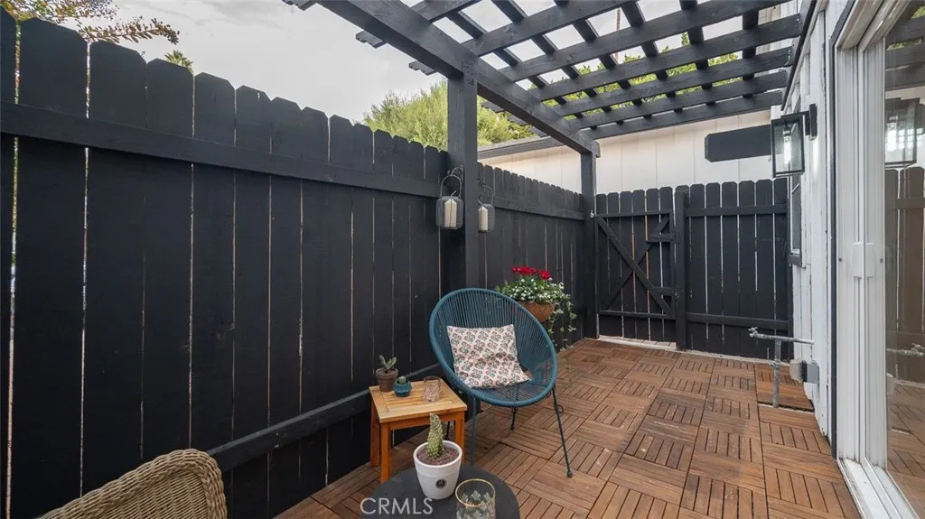 Additional image 57 of 28916 Valley Heights Dr, Agoura Hills, CA 91301