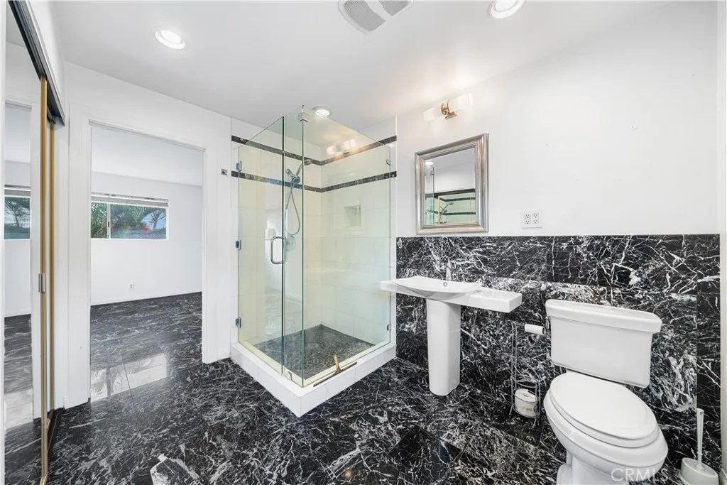 Additional image 29 of 10702 Oak St, Los Alamitos, CA 90720