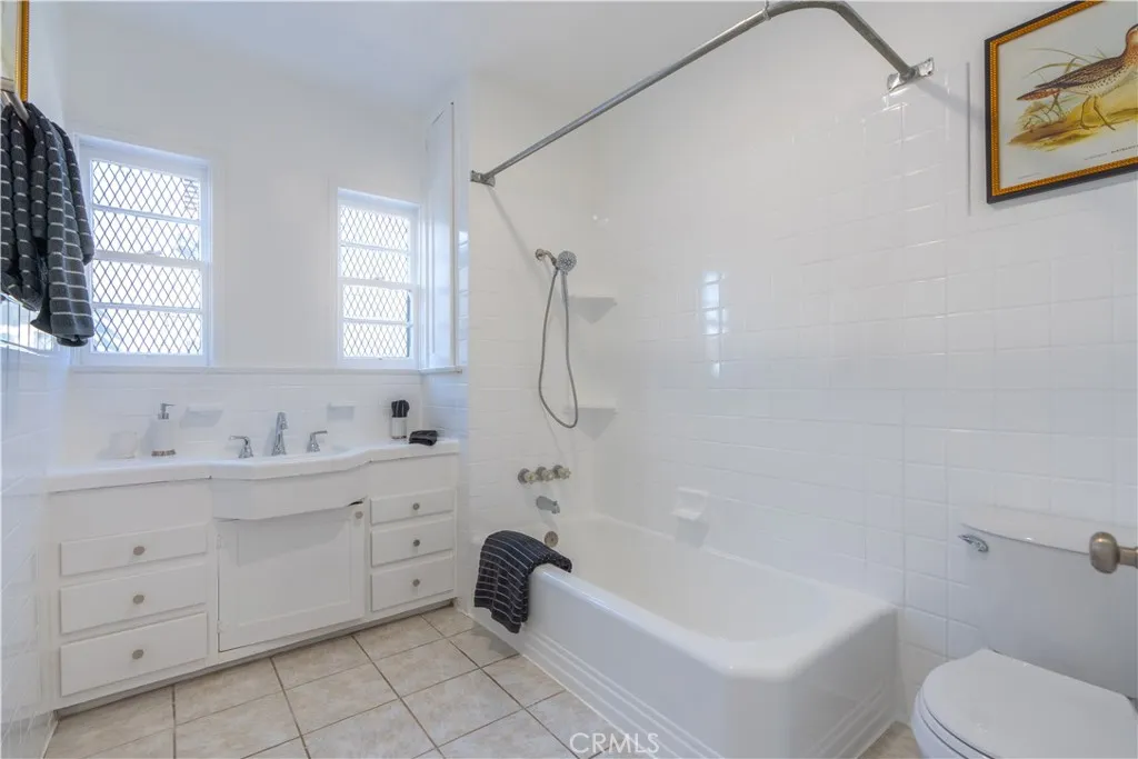 Additional image 32 of 3155 Lynwood Road, Lynwood, CA 90262