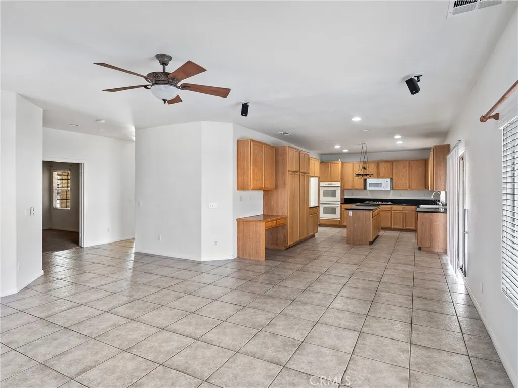 Additional image 72 of 12726 Bellrose Court, Victorville, CA 92392