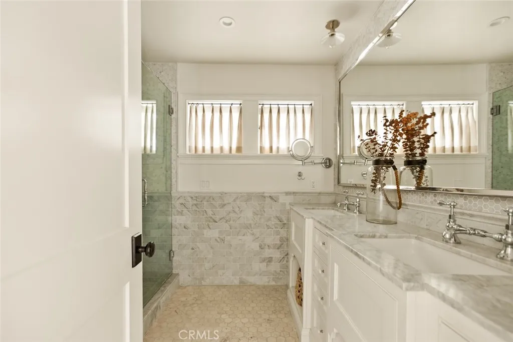 Additional image 111 of 326 Ruby St, Laguna Beach, CA 92651
