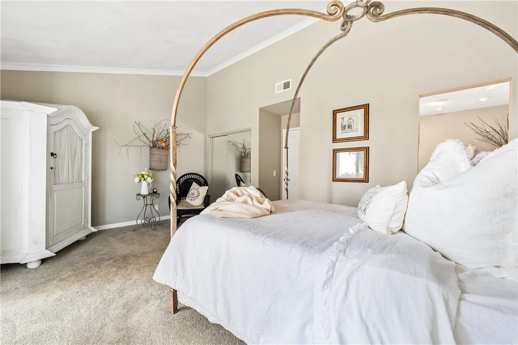 Additional image 46 of 18576 Vallarta Dr, Huntington Beach, CA 92646