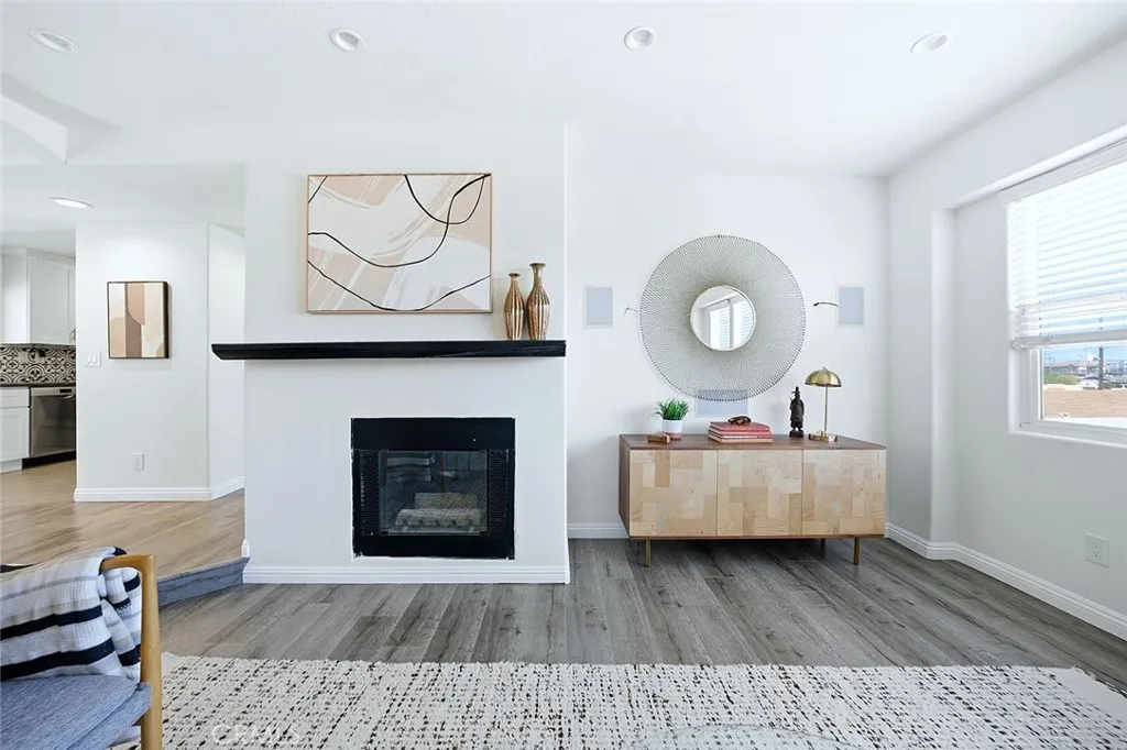 Additional image 4 of 825 W 6th Street Unit 3, San Pedro, CA 90731