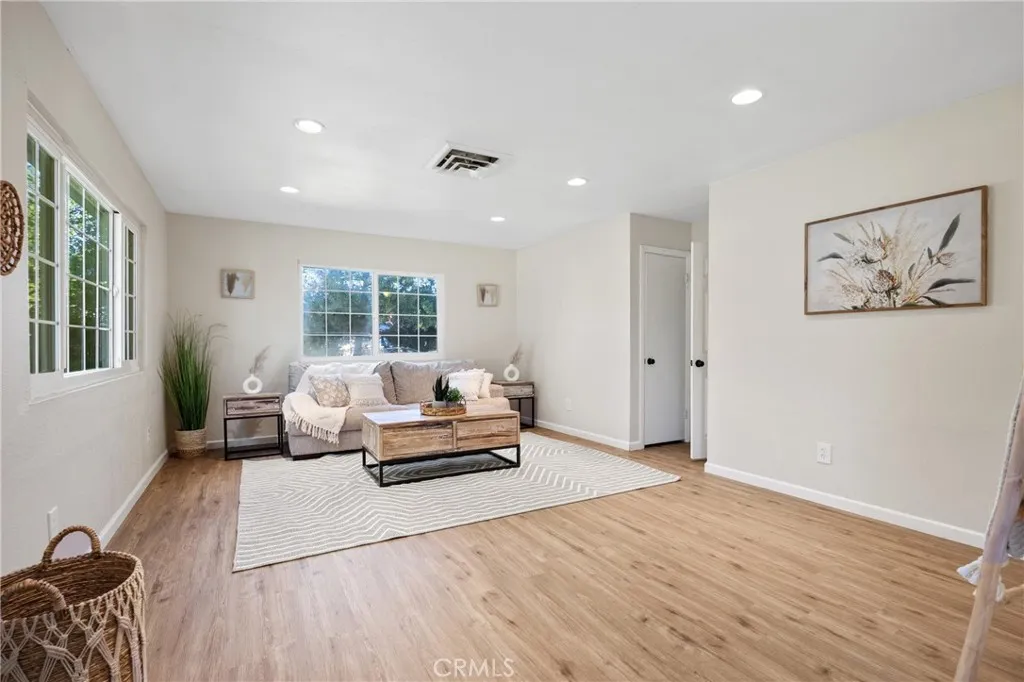 Additional image 4 of 13546 Evelyn St, Red Bluff, CA 96080