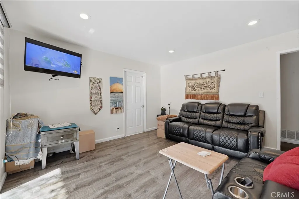 Additional image 61 of 1664 W Ord Way, Anaheim, CA 92802