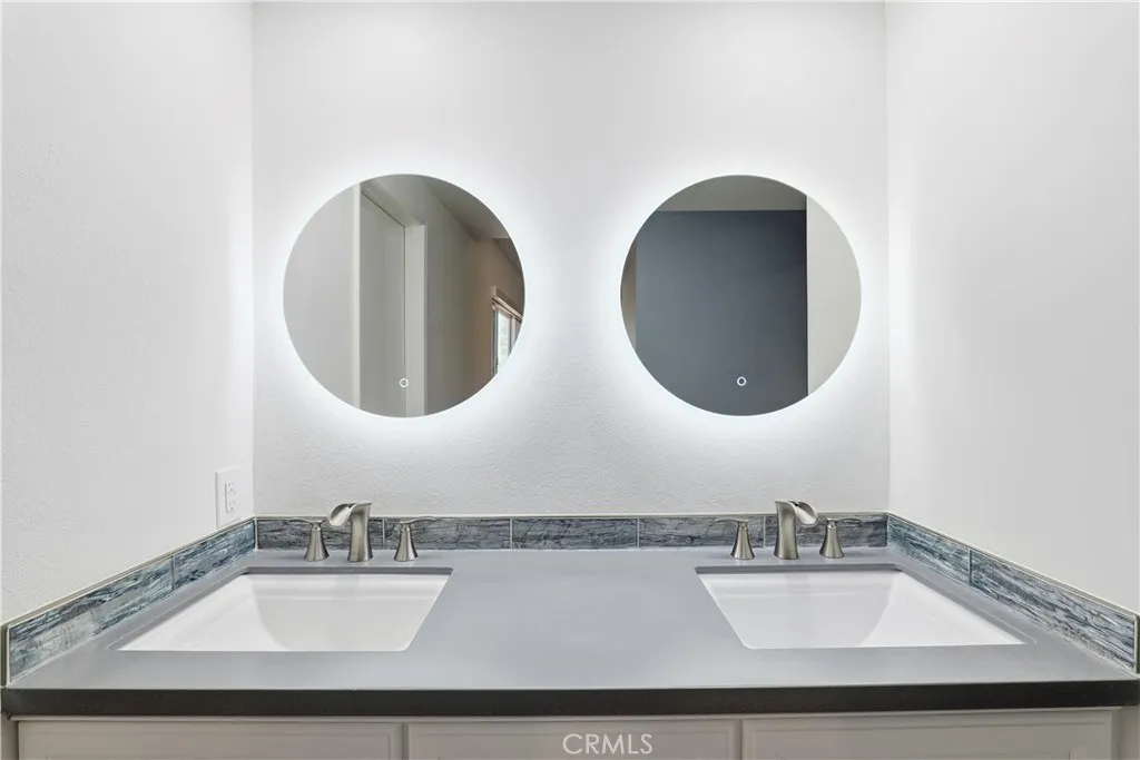 Additional image 115 of 5054 E Atherton Street, Long Beach, CA 90815