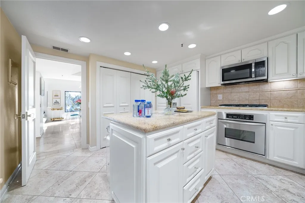 Additional image 49 of 67 Sea Island Drive, Newport Beach, CA 92660