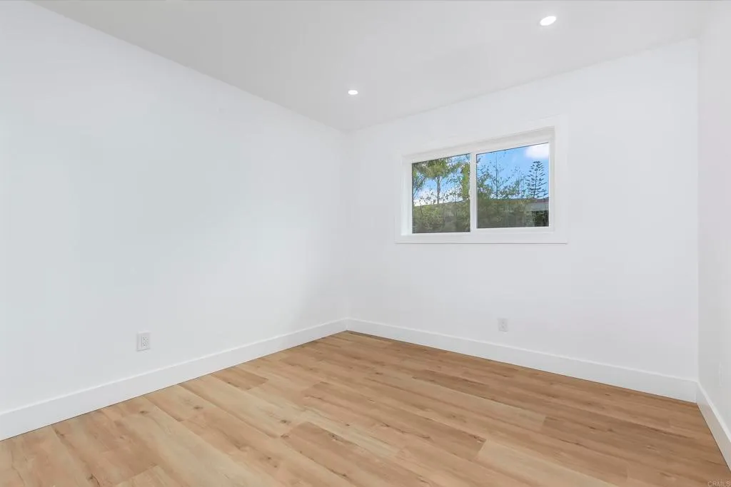 Additional image 120 of 3840 Tomahawk Lane, San Diego, CA 92117