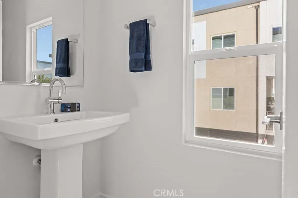 Additional image 16 of 7256 Aura Circle, Huntington Beach, CA 92647