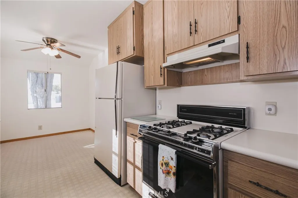 Additional image 38 of 6900 Aura Avenue, Reseda, CA 91335