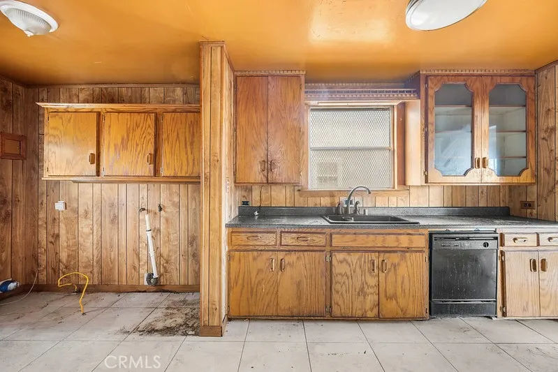 Additional image 53 of 1504 S California Avenue, Compton, CA 90221