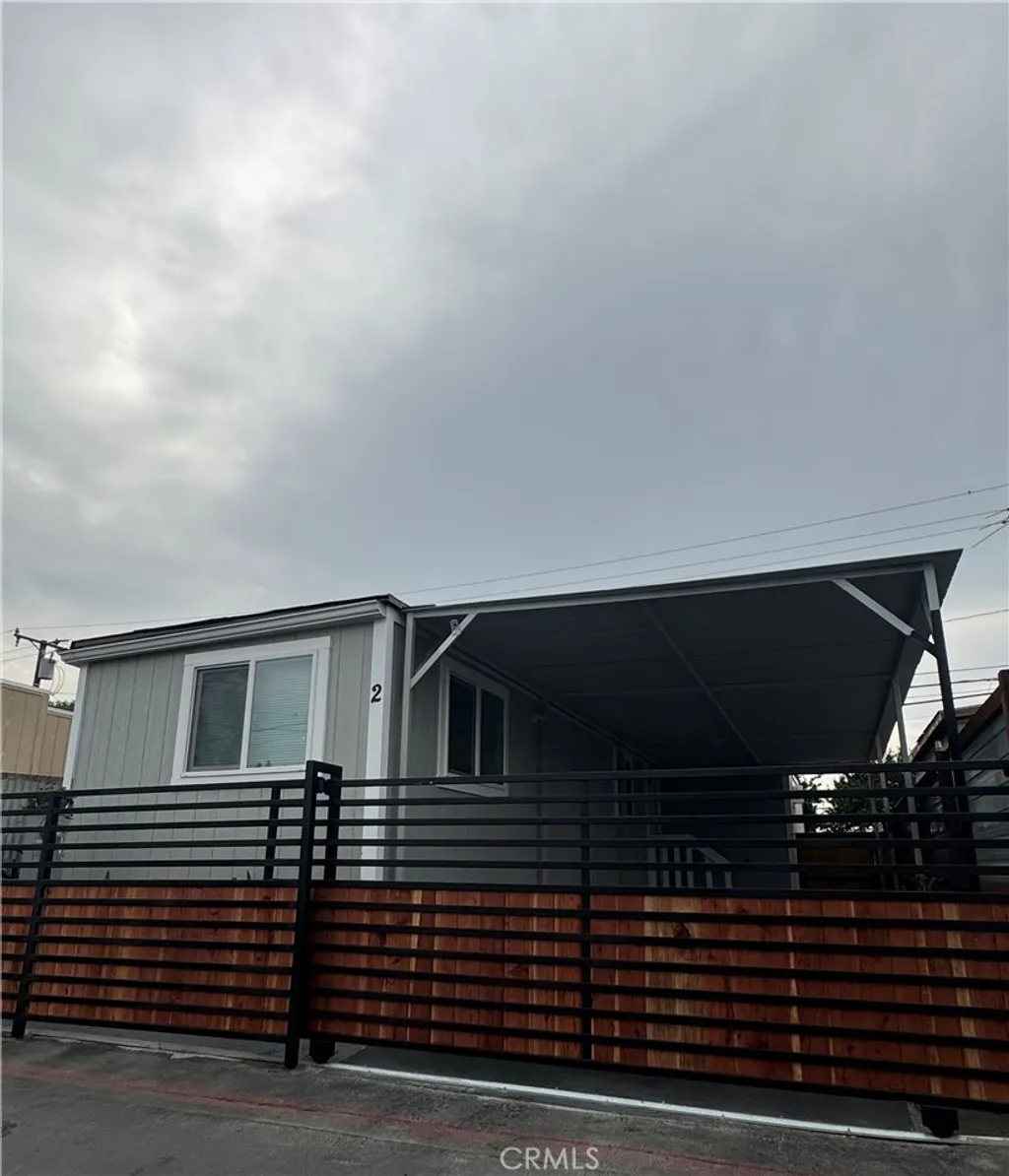 Additional image 2 of 529 El segundo Boulevard Unit 2, Compton, CA 90222