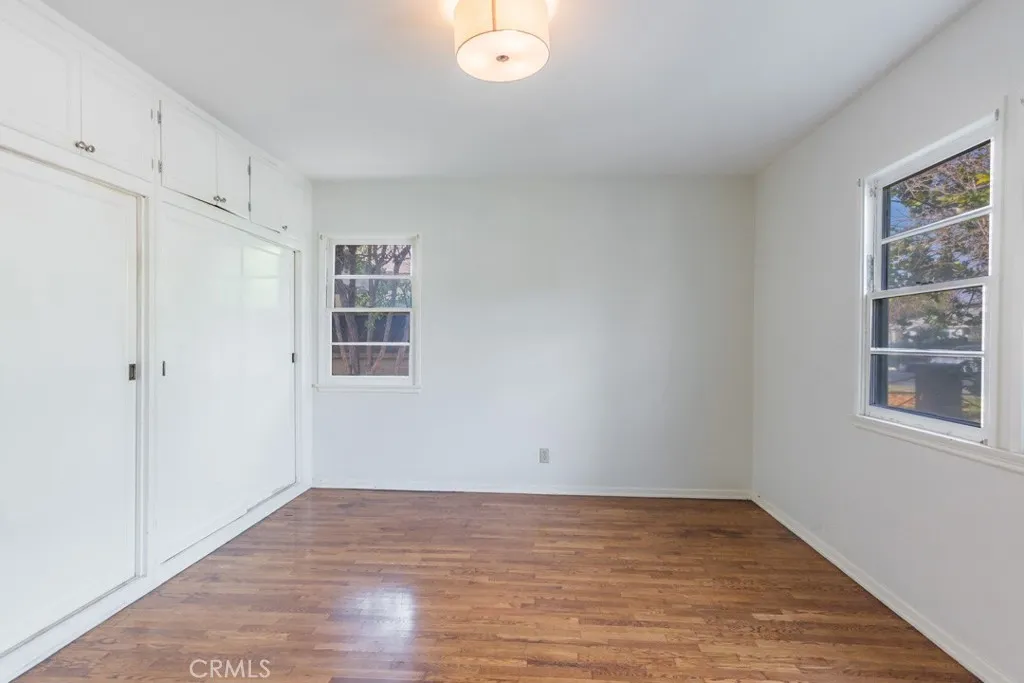 Additional image 106 of 12500 Martha St, Valley Village, CA 91607