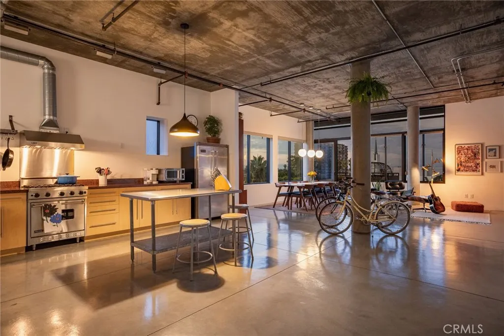 Additional image 69 of 835 Locust Avenue Unit 519, Long Beach, CA 90813