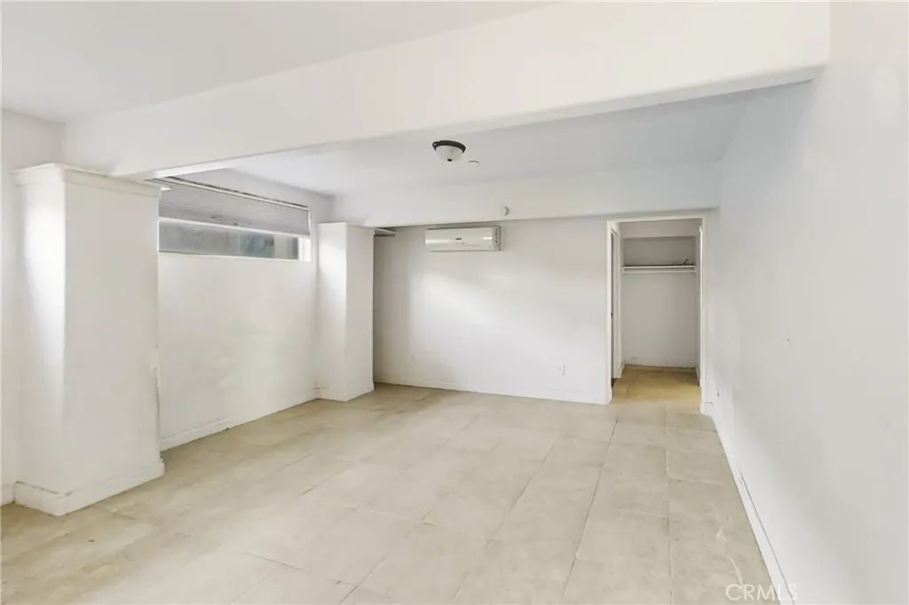 Additional image 67 of 261 E Crescent Avenue, Redlands, CA 92373