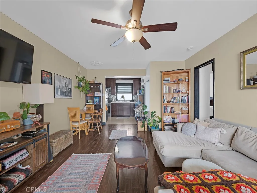 Additional image 21 of 933 E 1st Street Unit 7, Long Beach, CA 90802