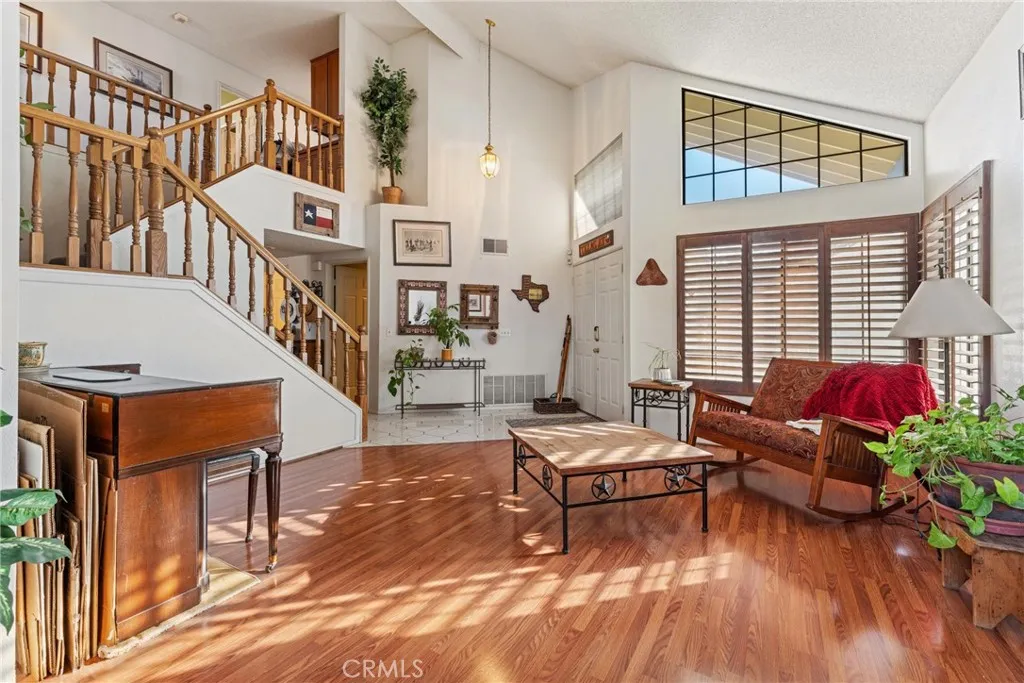 Additional image 40 of 2323 Golden Ln, Lancaster, CA 93536