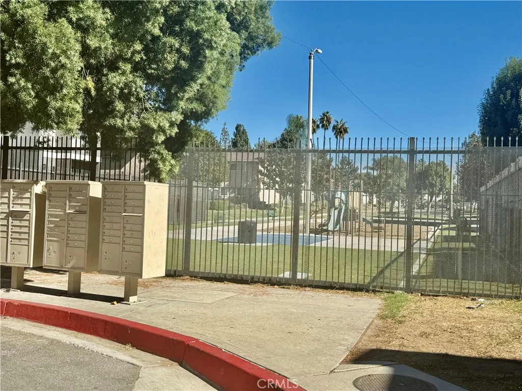 Additional image 52 of 470 W Jackson St, Rialto, CA 92376