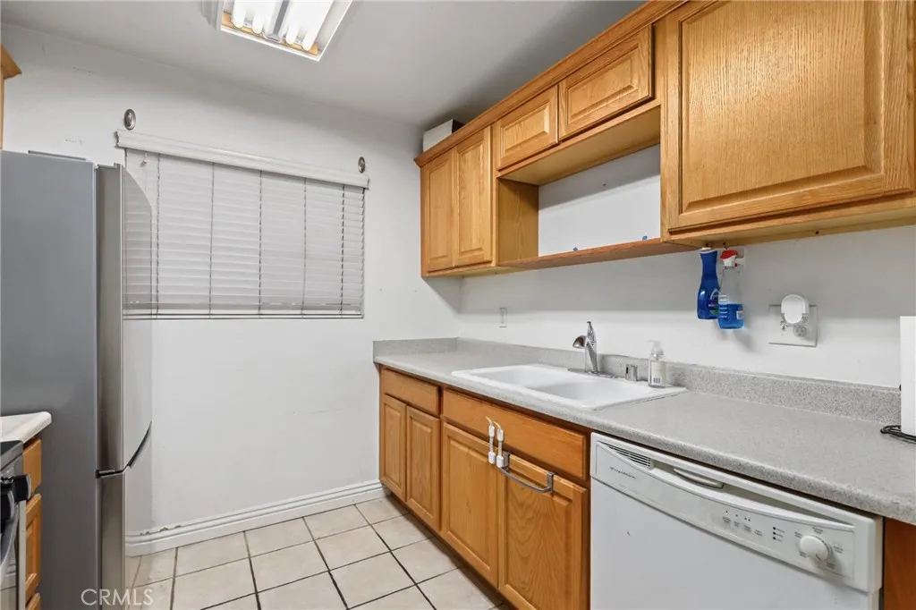Additional image 34 of 1094 Cabrillo Park Unit A, Santa Ana, CA 92701