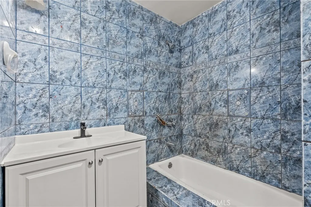 Additional image 84 of 12924 Sproule, Sylmar, CA 91342