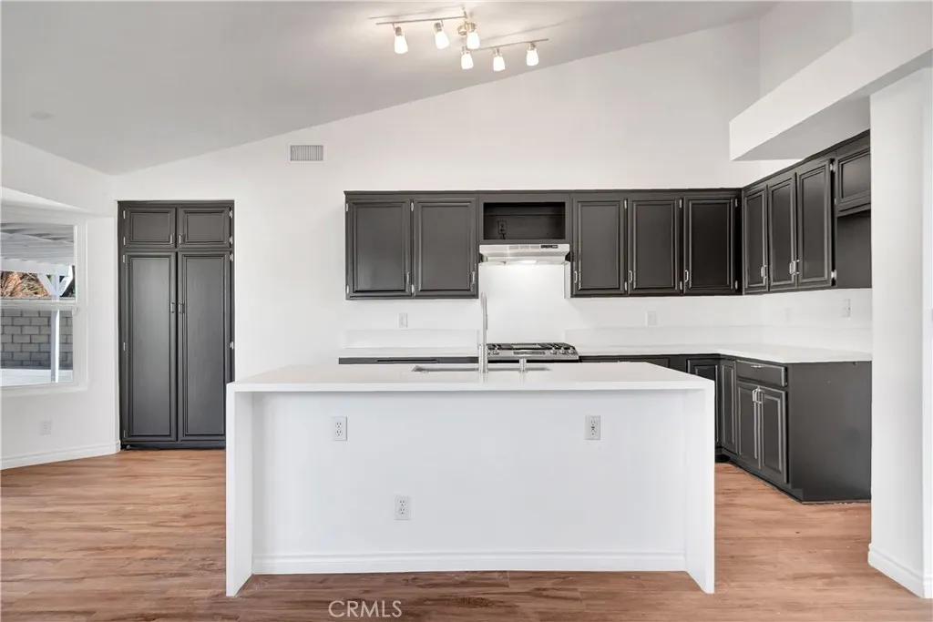 Additional image 14 of 2031 Thomas Drive, Lancaster, CA 93535